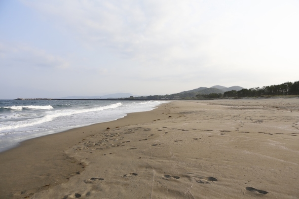 【サーファー歓迎！外水道設備完備。ポイント入野海岸すぐ】一名からでも一棟貸し切り。素泊まりプラン。